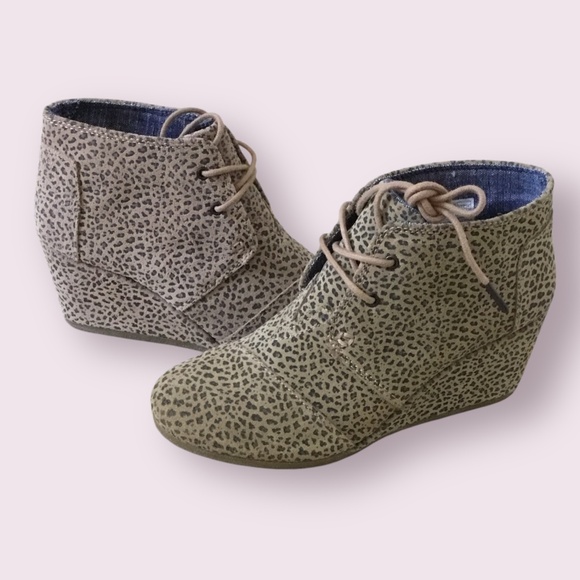 NEW TOMS Cheetah Print Ankle Bootie - Picture 9 of 14